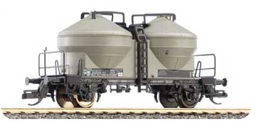Silo Car Zkz<br /><a href='images/pictures/Tillig/14458.jpg' target='_blank'>Full size image</a>